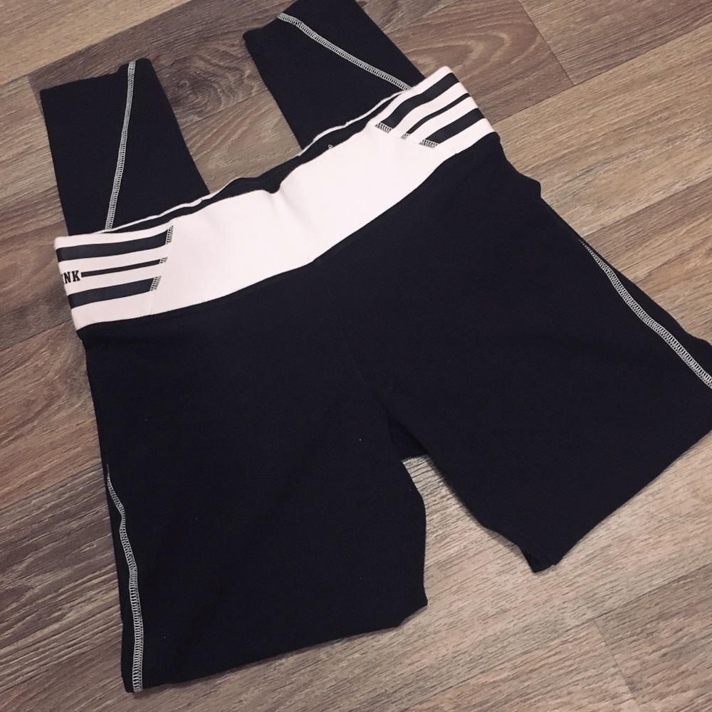 VS PINK LEGGING’S Sz. MED